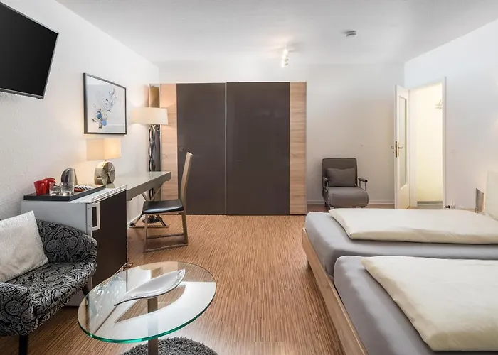 فندق Am Gottesauer Schloss 3*